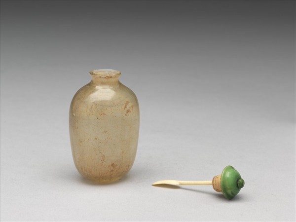 透明玻璃鼻煙壺