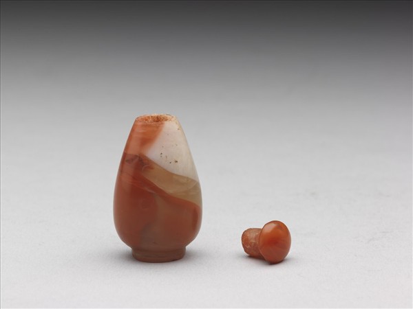 瑪瑙瓜式鼻煙壺