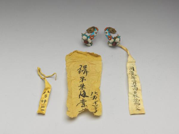 攢珠海棠花耳環（一對）