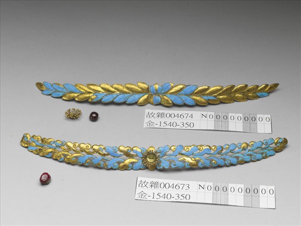 點翠花葉紋面簪