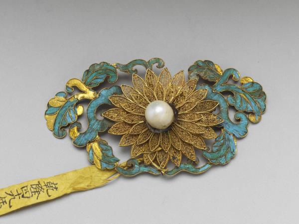 點翠嵌珠菊花面簪