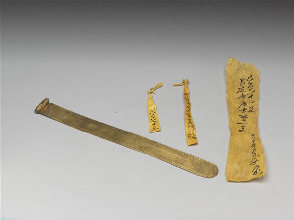 銀鍍金嵌珠扁方