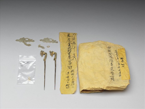 銀鍍金鳳頭吉慶簪（一對）