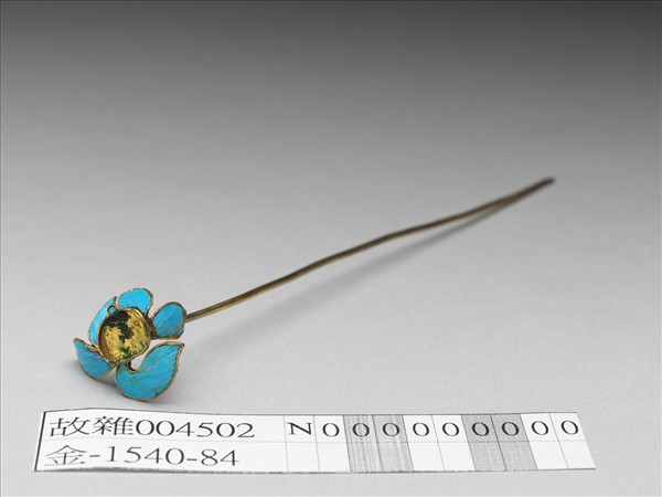 點翠嵌寶石花卉簪