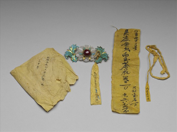 銀鍍金嵌玉茶花簪