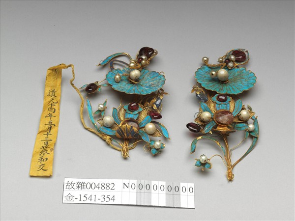 銀鍍金荷蓮簪（一對）