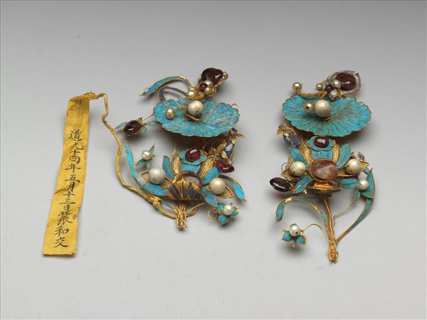 銀鍍金荷蓮簪（一對）