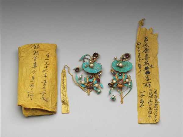 銀鍍金荷蓮簪（一對）