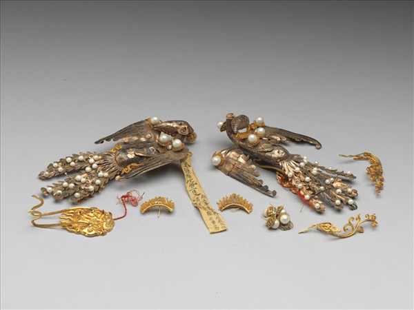 金鑲樺皮鳳冠頂飾件