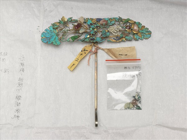 銀鍍金點翠嵌珠寶簪