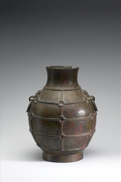 鑲嵌絡紋壺