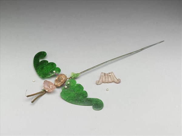 碧璽翠玉嵌珠蝙蝠簪