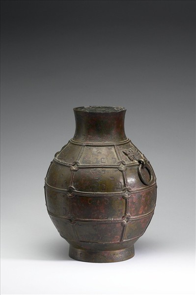 鑲嵌絡紋壺