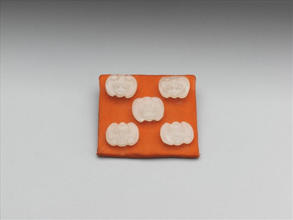 玉鈕扣（五件）