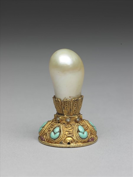 金鑲東珠皇帝吉服冠頂