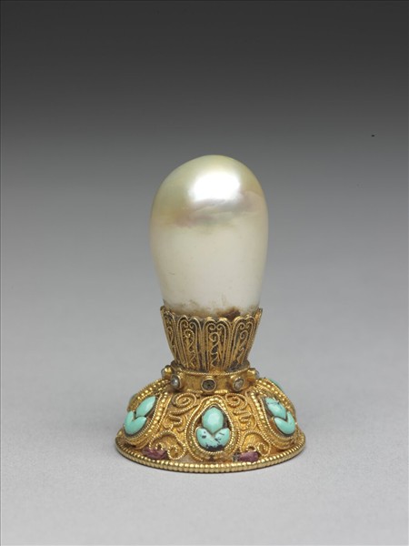 金鑲東珠皇帝吉服冠頂