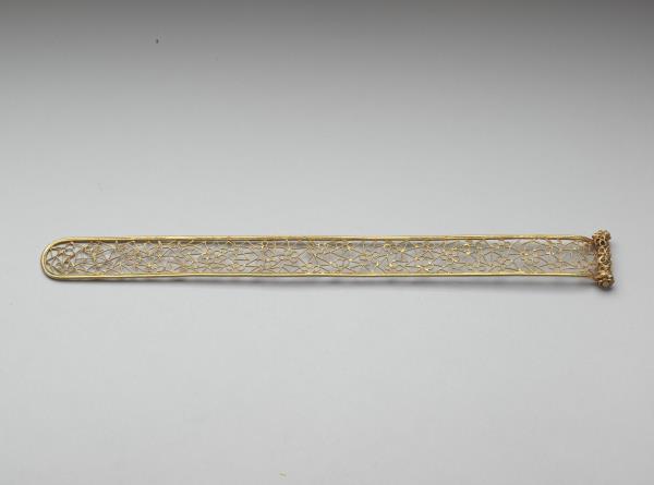 金纍絲冰梅紋扁方