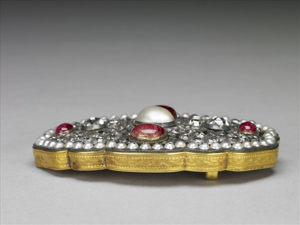 銅鍍金托嵌珠帶頭