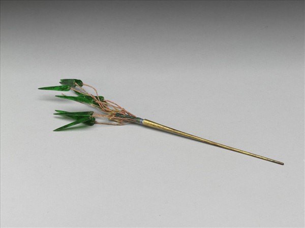 翠玉珊瑚竹梅簪