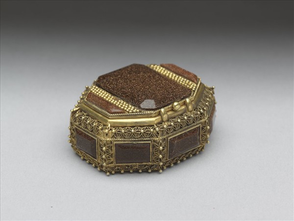 銅纍絲嵌金星玻璃盒