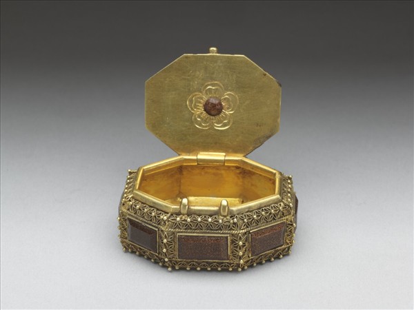 銅纍絲嵌金星玻璃盒