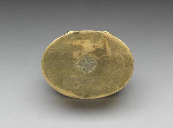 銅胎嵌琺瑯片雙層蓋鼻煙盒- 故宮