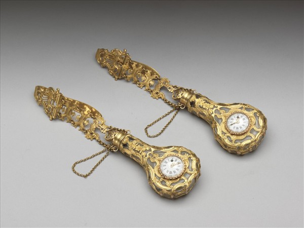 腰鍊式金鑲掛錶玻璃鼻煙壺