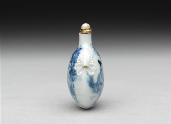 青花西廂記鼻煙壺