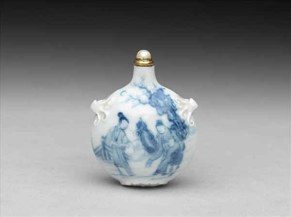 青花西廂記鼻煙壺