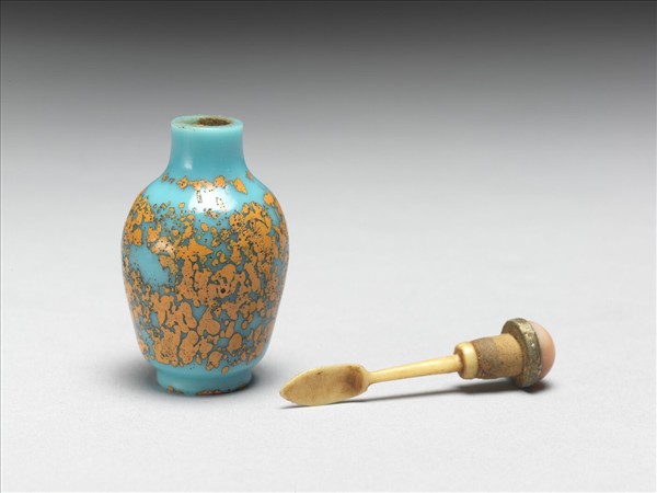 天藍色絞胎玻璃鼻煙壺