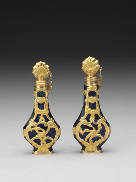 鑲金藍色玻璃瓶