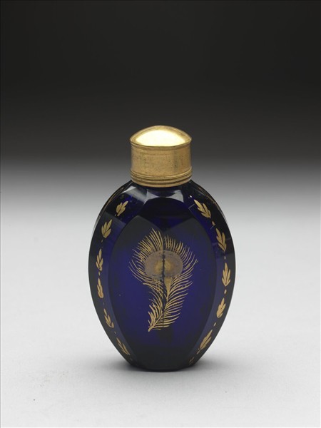藍色玻璃描金鼻煙壺