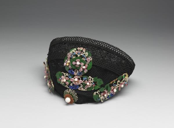 嵌珠寶翠玉花卉鈿子