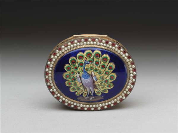 鍍金畫琺瑯孔雀嵌珠寶鼻煙盒