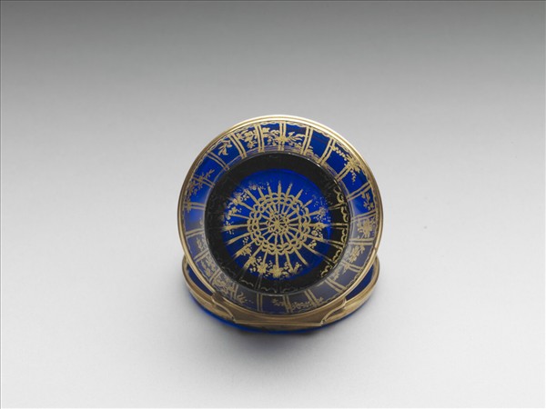 深藍玻璃描金畫琺瑯盒