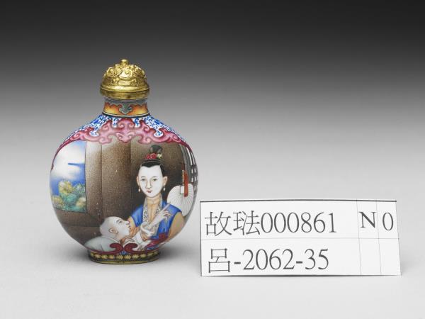 故宮鼻煙壺選萃　国立故宮博物院 銅胎畫琺瑯課子圖鼻煙壺- 故宮