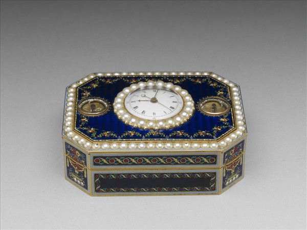 金胎畫琺瑯嵌珠鑲錶鼻煙盒
