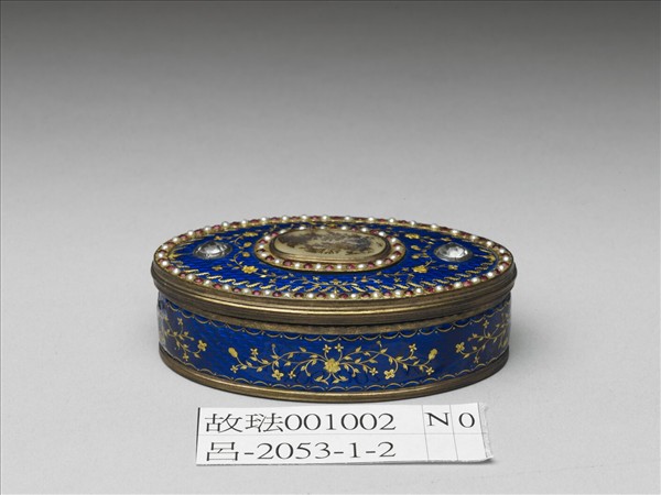 銅胎琺瑯嵌瑪瑙珠寶鼻煙盒