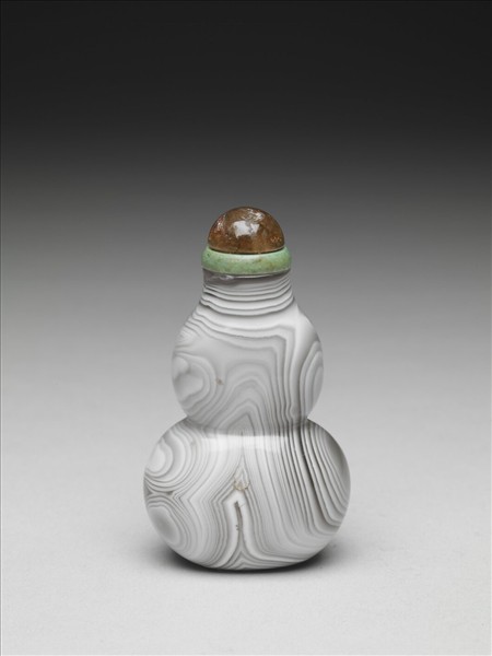 纏絲瑪瑙葫蘆鼻煙壺