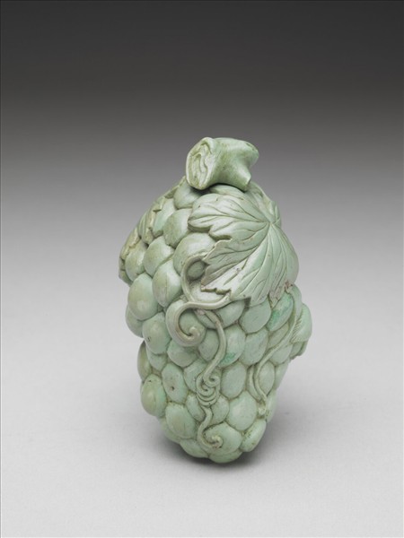 松石葡萄松鼠鼻煙壺