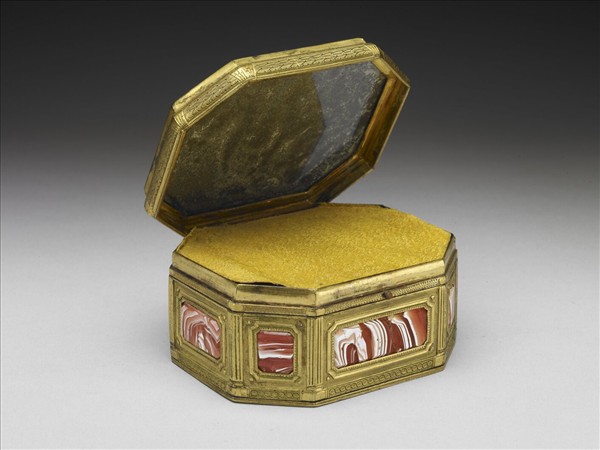 鍍金嵌玉髓玻璃鼻煙盒