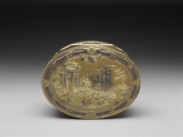 雕金音樂鼻煙盒