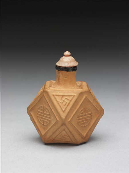 葫蘆萬壽多角形鼻煙壺