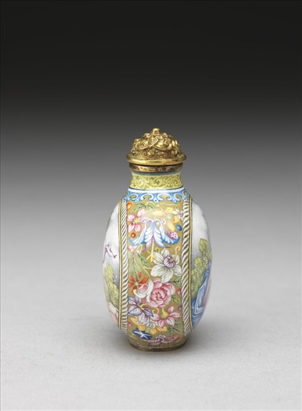 銅胎畫琺瑯西洋母子圖鼻煙壺