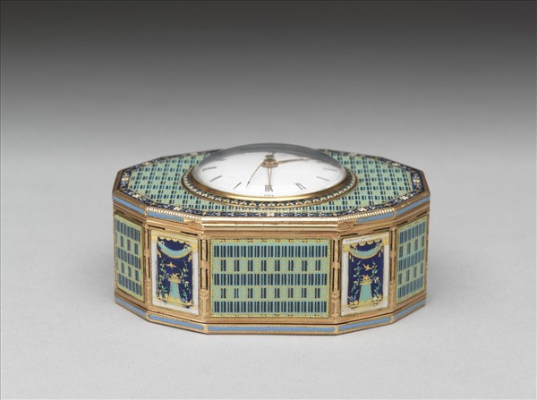 金胎畫琺瑯鑲錶音樂鼻煙盒