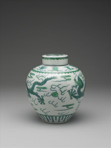 綠彩龍紋蓋罐