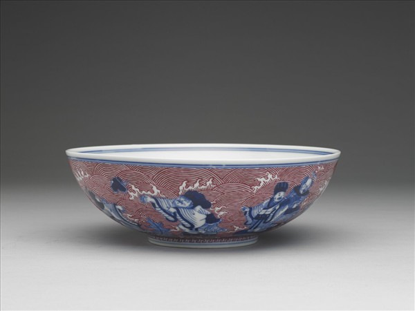 青花描紅八仙碗