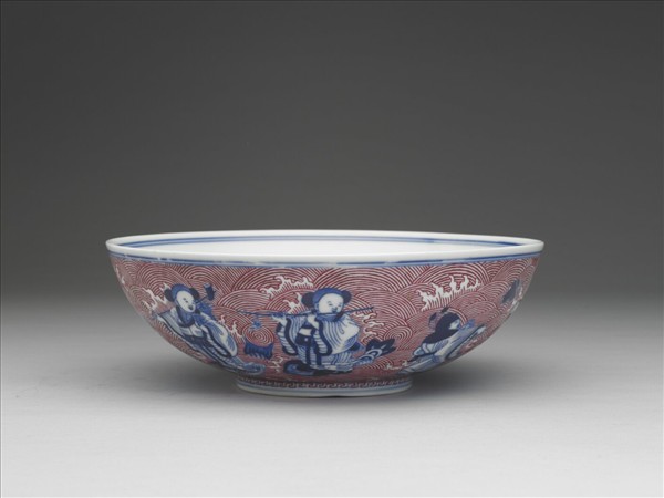 青花描紅八仙碗