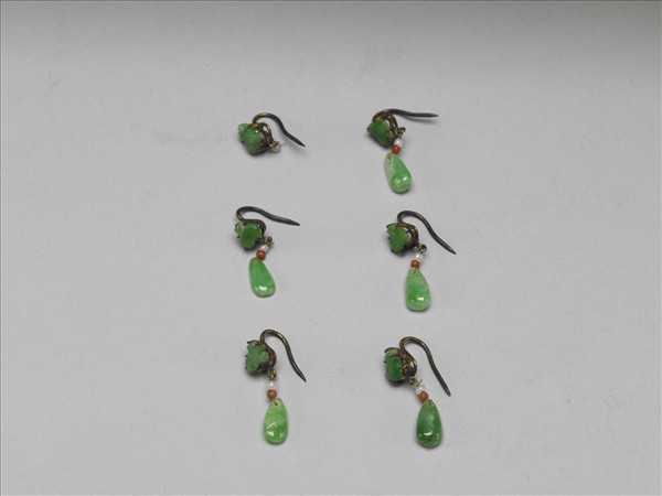 翠玉耳墜