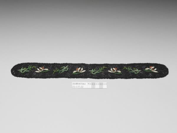 鉤花飾各色米珠遮眉勒